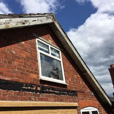 Fascias - dirty before